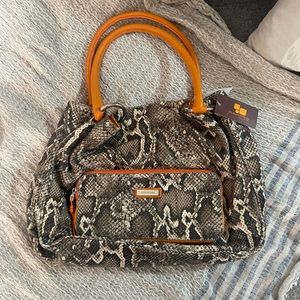 Puntotres Snakeskin Bag